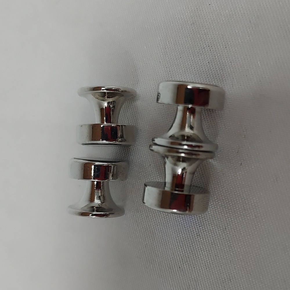 Silver and Abalone Cufflinks Set - image 6